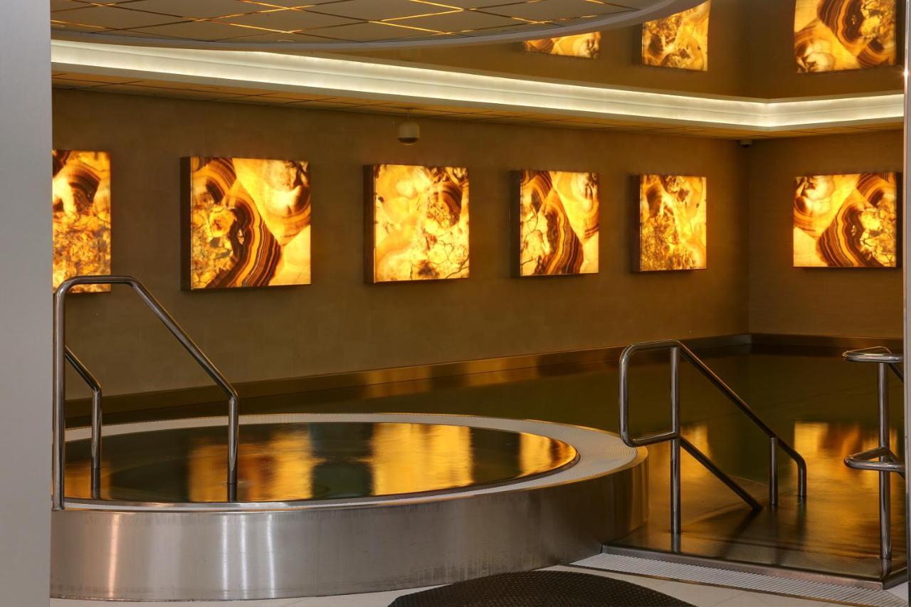 Luxury Spa Hotel Olympic Palace Karlovy Vary Exterior photo The spa at the MGM Grand