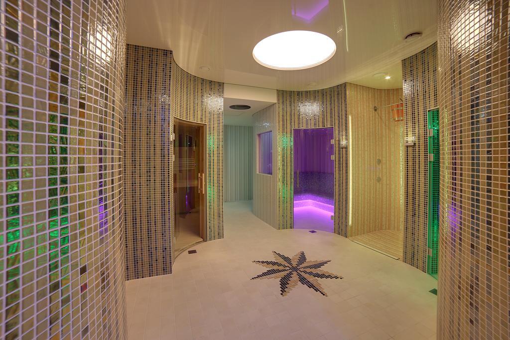 Luxury Spa Hotel Olympic Palace Karlovy Vary Exterior photo The spa at the InterContinental