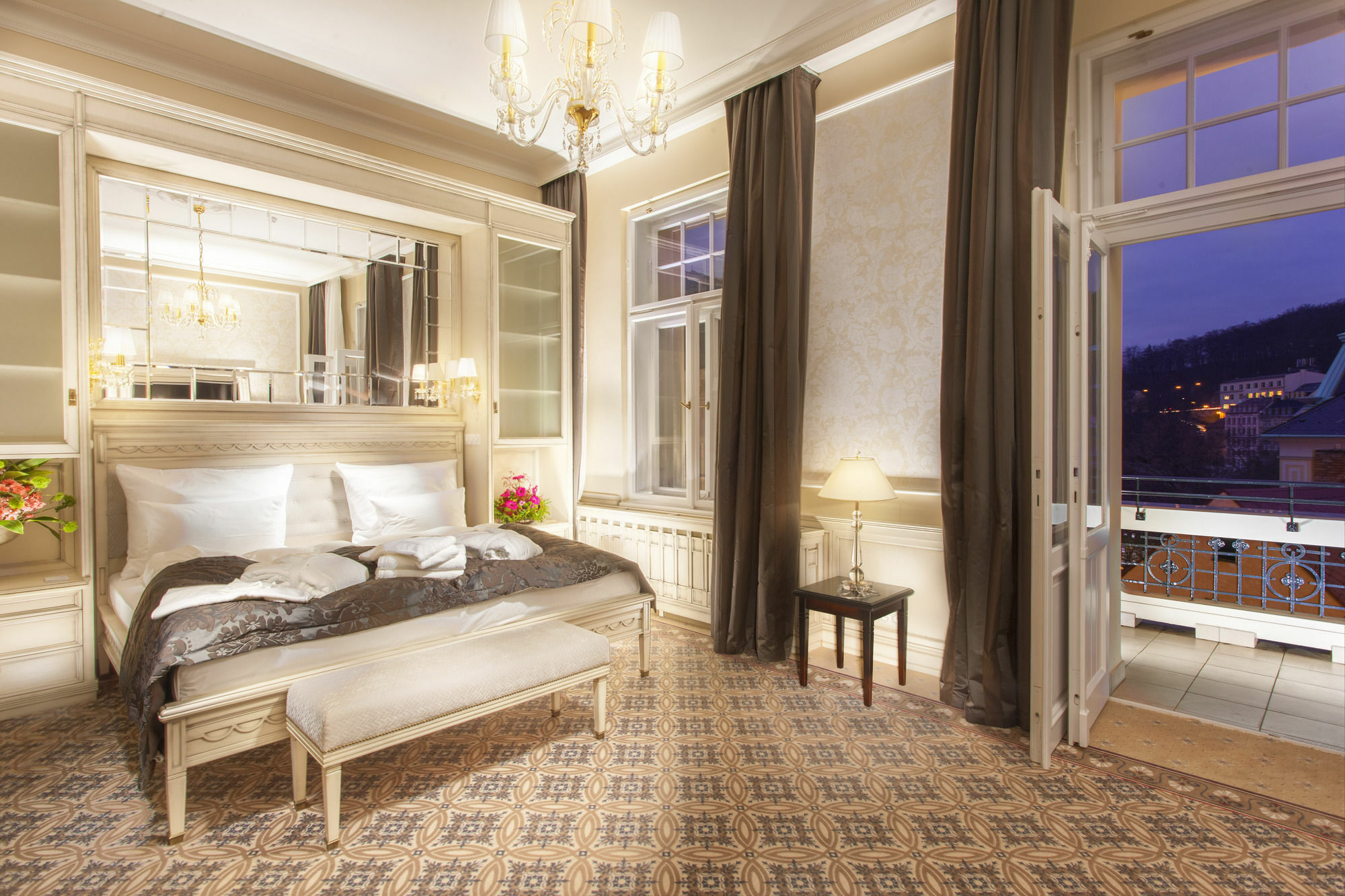 Luxury Spa Hotel Olympic Palace Karlovy Vary Exterior photo A bedroom at the hotel