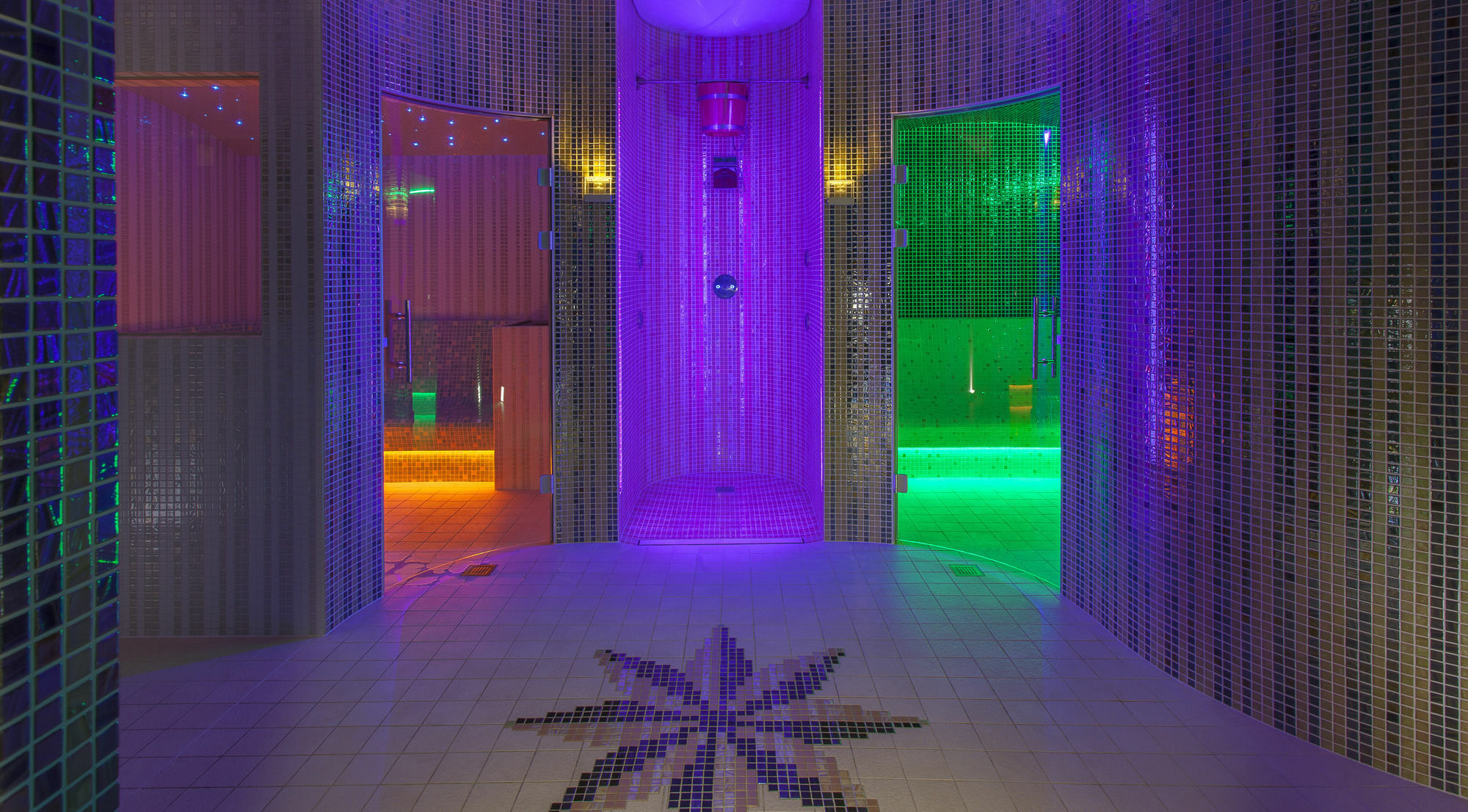 Luxury Spa Hotel Olympic Palace Karlovy Vary Exterior photo The spa at the hotel